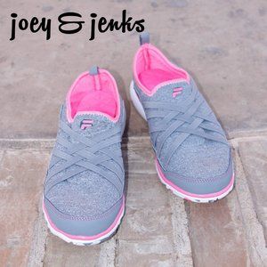 Fila Like New Gray & Pink Sneakers Comfy Shoes 8.5